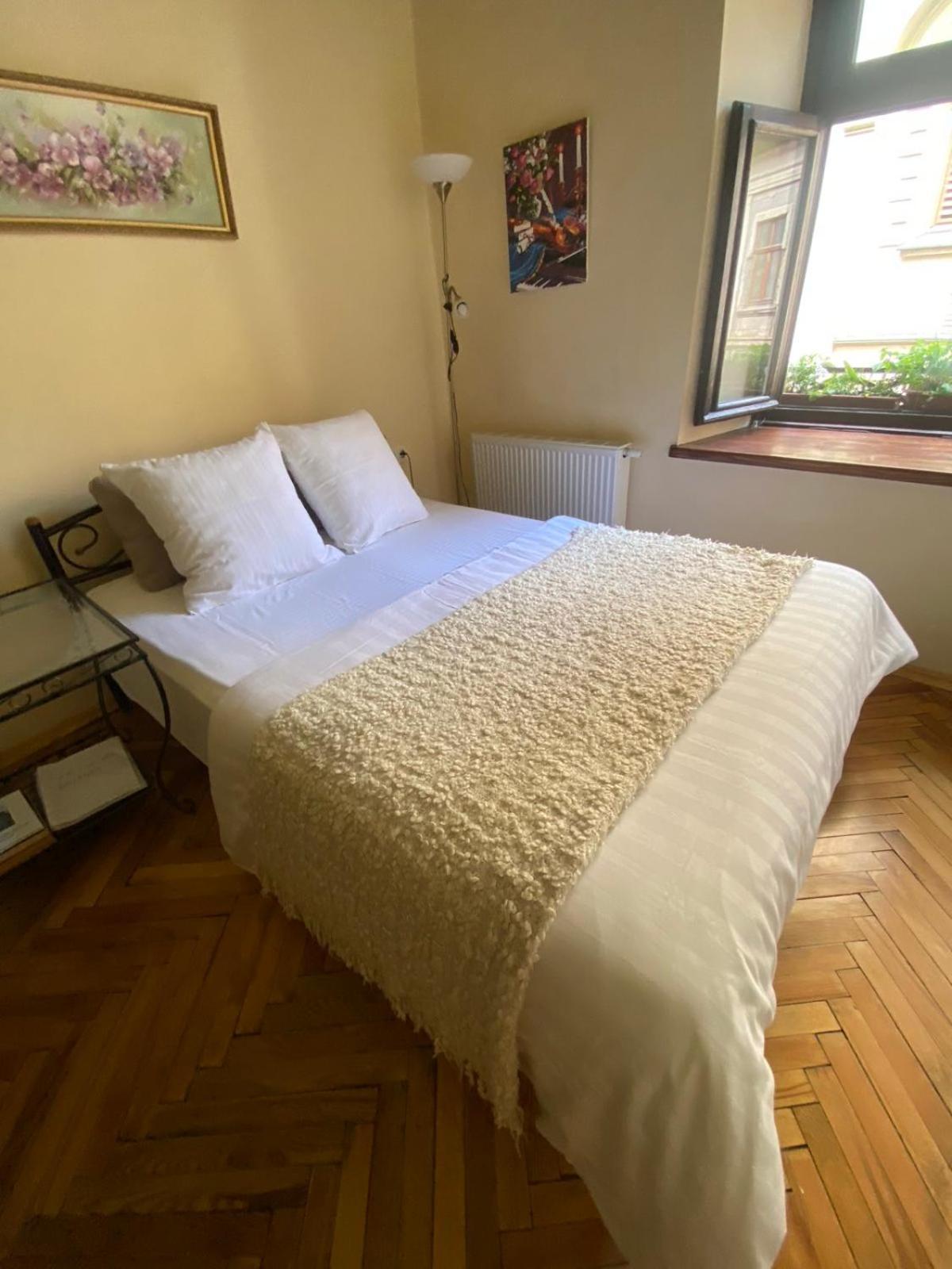 Apartmán Вірменська 14 Центр Не Далеко Від Ж Д Вокзалу Звітні Документи Lvov Exteriér fotografie